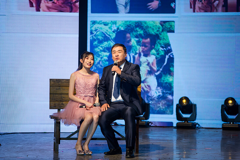 歡欣鼓舞迎新春，滿懷豪情攀高峰 | 聯(lián)橋集團(tuán)2020迎新春聯(lián)歡晚會激情開演(圖27)